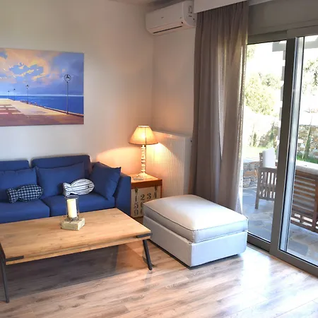 Muse Aparthotel Karystos (Evia)