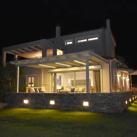 Muse Aparthotel Karystos (Evia)